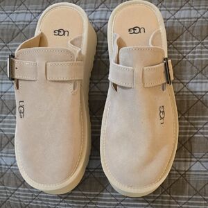 UGG Women's Cream Suede Mules
